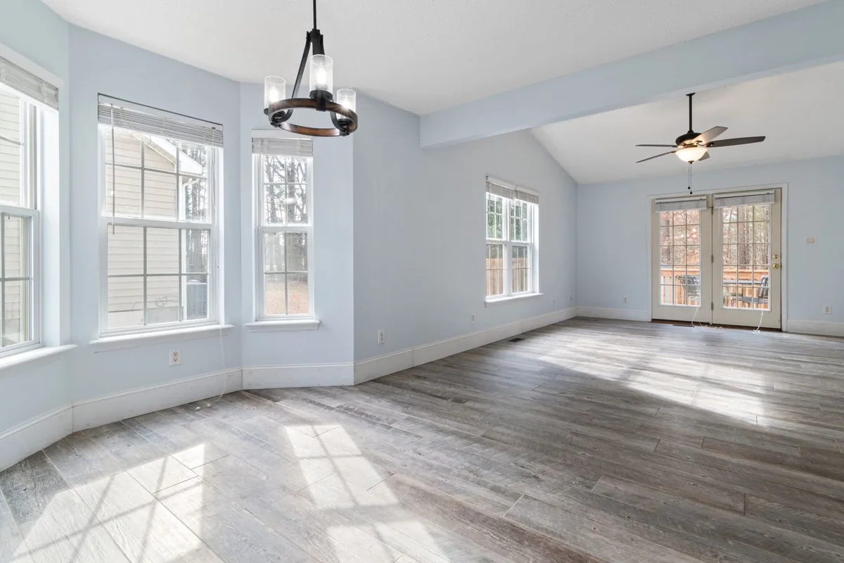 Clean, safe room after biohazard cleanup in Aliso Viejo, CA